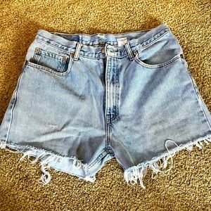 Levi’s 505 Cutoff Short